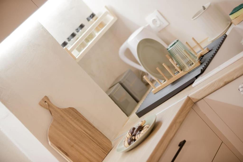 Apo-Zachari Elegant Apartment Лариса Экстерьер фото